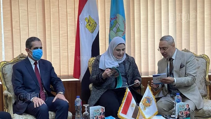 محافظ الغربية ورئيس
