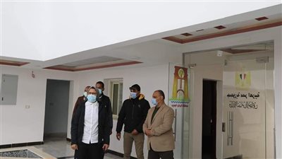 نائب محافظ الوادي الجديد تتابع سير العمل بمقر بيوت الطلبة