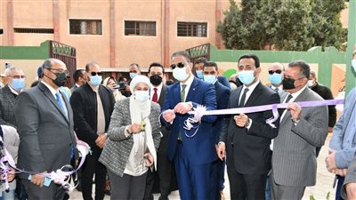محافظ الفيوم يفتتح مشروعات صحية وتعليمية بتكلفة ٤٠ مليون جنيه