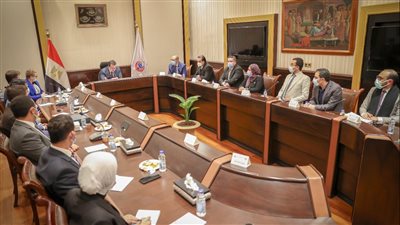 الكلية الملكية البريطانية تعتمد 3 مستشفيات في تخصص طب الطوارئ ببرنامج الزمالة المصرية 