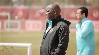 رسائل تحفيزية للاعبي الأهلي قبل مواجهة المريخ السوداني 