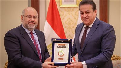 عبدالغفار يؤكد استعداد مستشفيات مصر لاستقبال الحالات الحرجة من الأشقاء اللبنانيين