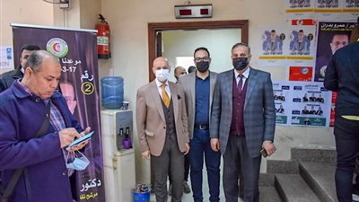 وكيل صحة الشرقية يتابع انتخابات نقابة اطباء الأسنان | صور 