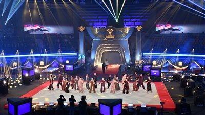 إشادة جماعية بحفل افتتاح بطولة العالم للجمباز الفني| صور