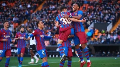 أوباميانج وتراوري يقودان هجوم برشلونة ضد جالاتا سراي