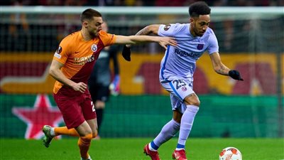 بمشاركة مصطفى محمد.. جالاتا سراي يخسر من برشلونة 1/2 ويودع الدوري الأوروبي