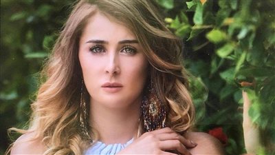 عائشة بن أحمد تكشف عن مشكلة تواجهها بسبب قلة النوم|فيديو