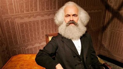 جامعة فلوريدا الأمريكية تزيل اسم كارل ماركس من غرفة الدراسة المخصصة له