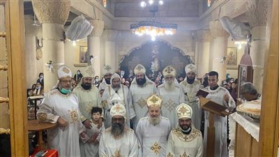 الأنبا صليب يترأس احتفالات عيد الأم بايبارشية ميت غمر
