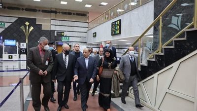 مطار طابا يستقبل الوفود المشاركة فى احتفالية رفع العلم المصرى