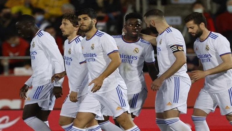 نادي ريال مدريد متصدر