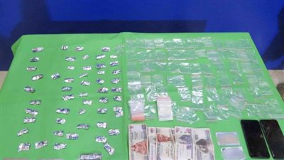 حملات أمنية بمحيط المدارس والجامعات لضبط مروجي المواد المخدرة | صور 