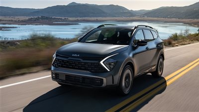 تعرض صور متنوعة.. كيا تعمل على نظام إضاءة جانبية قابلة للتخصيص