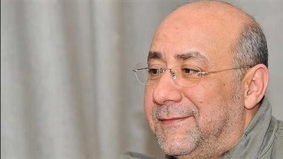 إصابة الشاعر بهاء الدين محمد بالتسمم