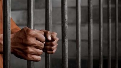 حجز المتهم بقتل عامل طعنا بالسكين في بدر 