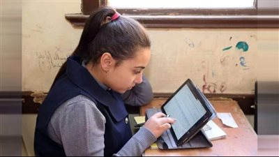 جدول الامتحان التدريبي لطلاب أولى ثانوي على أجهزة التابلت