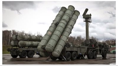 صاروخ روسي يرتد على القاذفة بعد إطلاقه| فيديو 