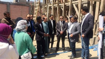  30 شابا وفتاة يتفقدون مشروعات حياة كريمة بجرجا بسوهاج | صور