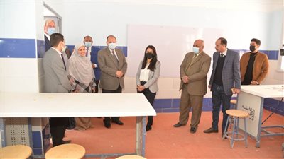 المشاط والسفير الهولندي يتفقدان أعمال إنشاء مدرسة التجاريين بأسيوط | فيديو 