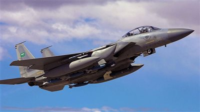 التحالف العربي يدمر زورقا مفخخا في الحديدة 