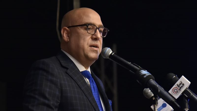 وزير الاسكان عاصم