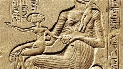 خبير أثري: المصريون القدماء كرموا الأمهات وقدسوها