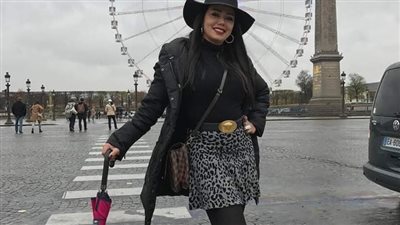 رانيا يوسف بالأسود في أحدث ظهور لها