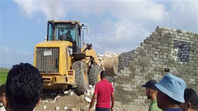 الاعتداء علي مسؤولي اشغالات كرداسة في حملة ازالة بناء مخالف