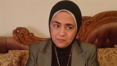 الأم المثالية بالإسكندرية تروي قصة كفاحها | فيديو