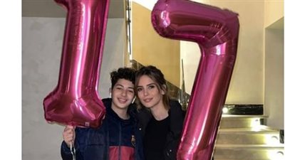 إيمان العاصي تحتفل بعيد ميلاد شقيقها: أنت هدية بابا ليا