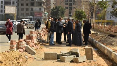 محافظ أسيوط يتفقد أعمال التطوير واستكمال رصف البيسري وأمام المستشفى الجامعي 