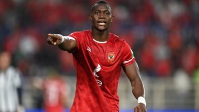 فحوصات طبية على ركبة أليو ديانج 