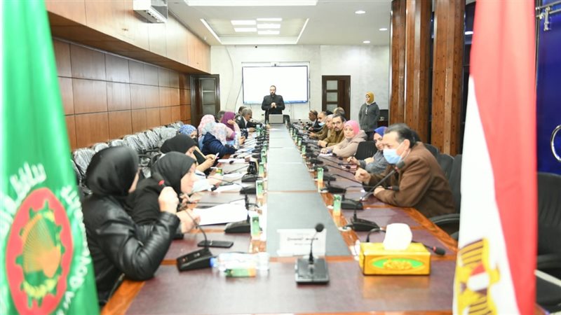اجتماع لنائب محافظ
