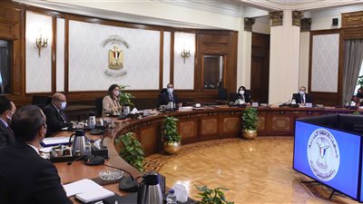 مدبولي: صندوق مصر السيادي جذب استثمارات بـ2 مليار دولار من البورصة