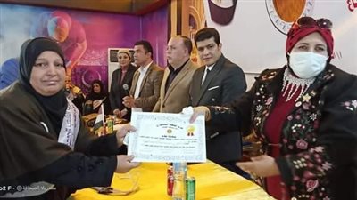 الشعب الجمهوري بالقليوبية يكرم 120 أم مثالية بقليوب في عيد الأم