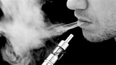 أضرار الشيشة.. تؤثر على اللثة وتسد الشرايين