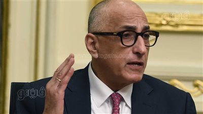 محافظ البنك المركزي للرئيس: الاقتصاد المصري استطاع أن يستوعب التداعيات العالمية الحادة من جراء الأزمة الروسية الأوكرانية