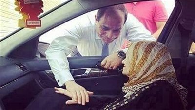 عيد الأم.. 5 معلومات ترصد علاقة الرئيس السيسي بوالدته