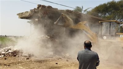 تنفيذ 37 قرار إزالة تعديات على أملاك الري ومجاري مائية بأسيوط