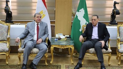 محافظ الشرقية يستقبل وزير القوى العاملة في بداية جولته بالمحافظة