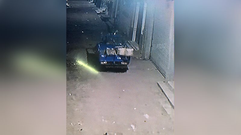 مسجل خطر يسطو على