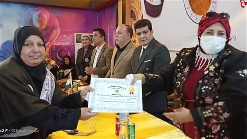 تكريم الامهات بحزب