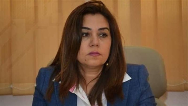 الدكتورة منال عوض