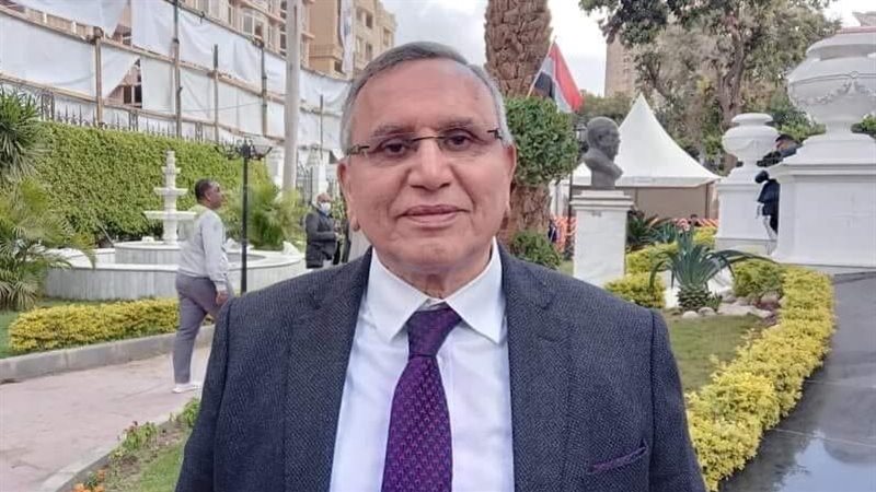 عبد السند يمامة رئيس