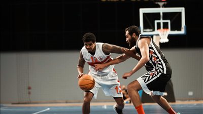 الزمالك يلتقي الإتصالات في نصف نهائي سوبر السلة.. السبت