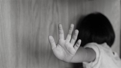 النيابة تستمع لأقوال طفلة حملت من والدها سفاحا بالشرقية