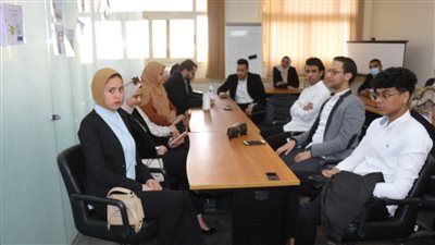 إجراء المقابلات الشخصية لبرنامج تأهيل الشباب للقيادة في جامعة المنصورة 