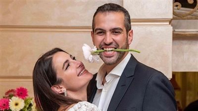 صور جديدة من عقد قران ابنة أصالة