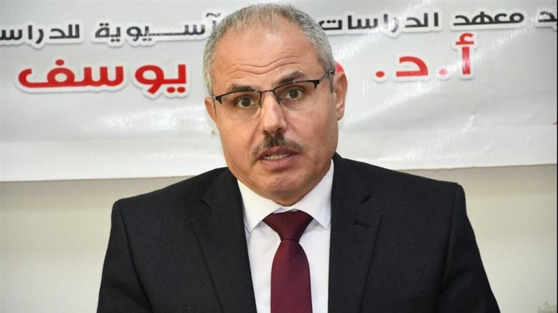 الدكتور ناصر مندور