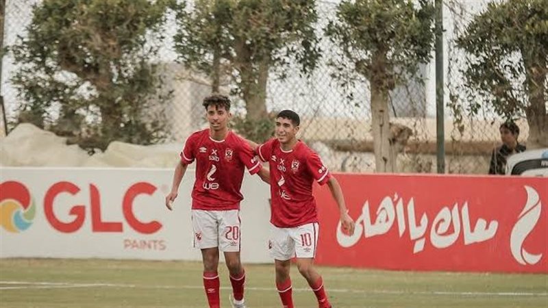 لاعبي الاهلي 2007